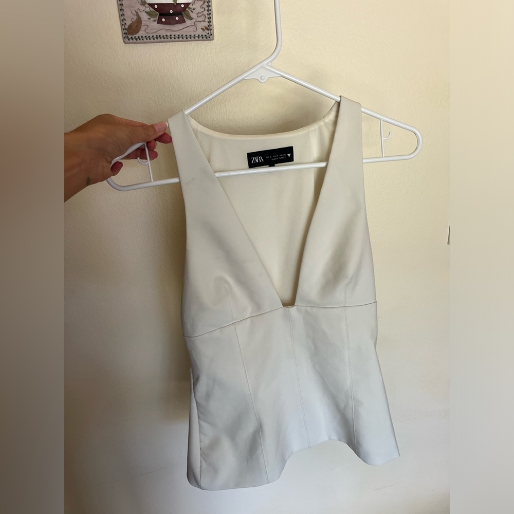 Zara Cream top size small
